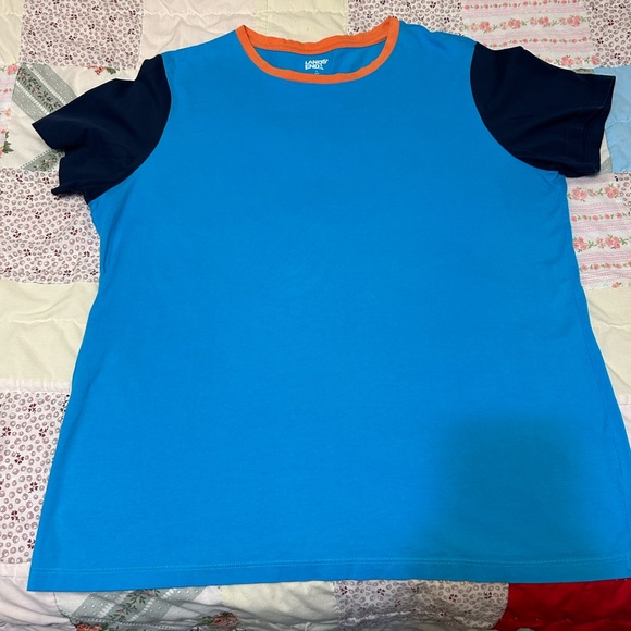 Lands' End Short Sleeve Tee - Picture 3 of 3